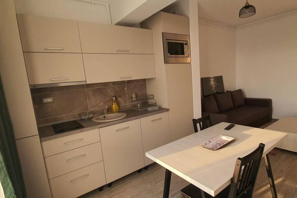 Zian'S Studio Mamaia Nord Beach Resort Năvodari Esterno foto