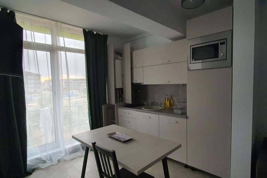Zian'S Studio Mamaia Nord Beach Resort Năvodari Esterno foto